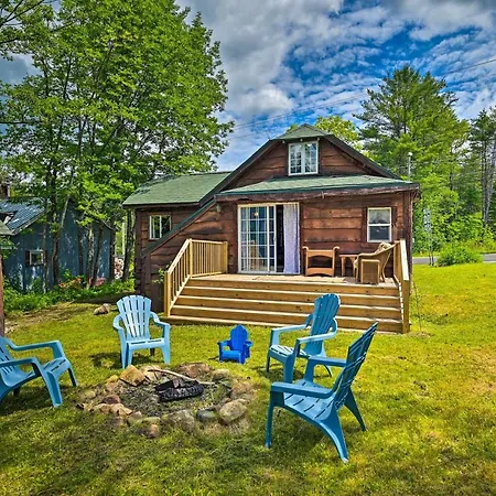Rustic Caroga Lake Retreat Fish, Hike And Ski!